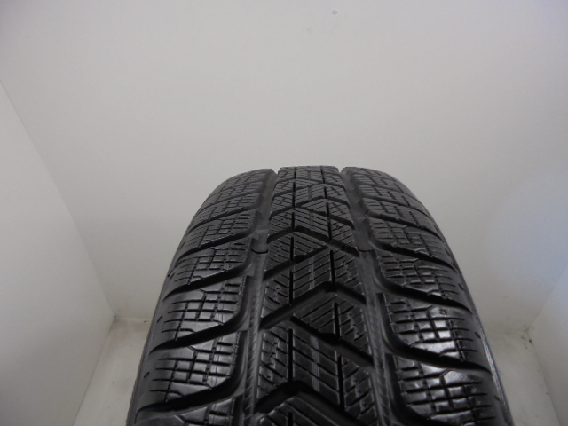 Pirelli Scorpion Winter guma