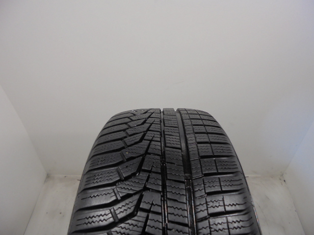 Hankook W320 guma