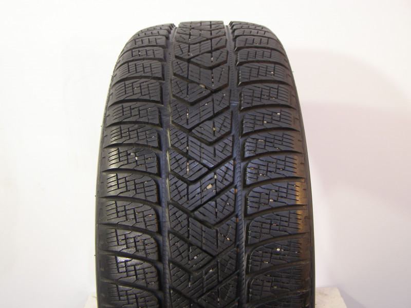 Pirelli Scorpion Winter guma