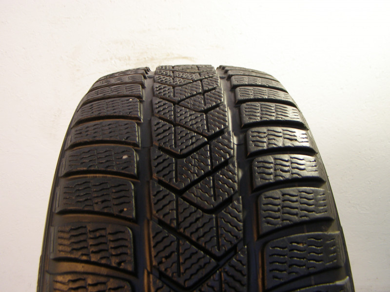 Pirelli Sottozero 3 RFT guma