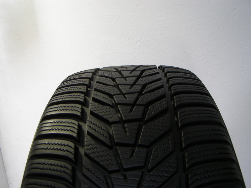 Hankook W330 Winter Icept Evo 3 guma